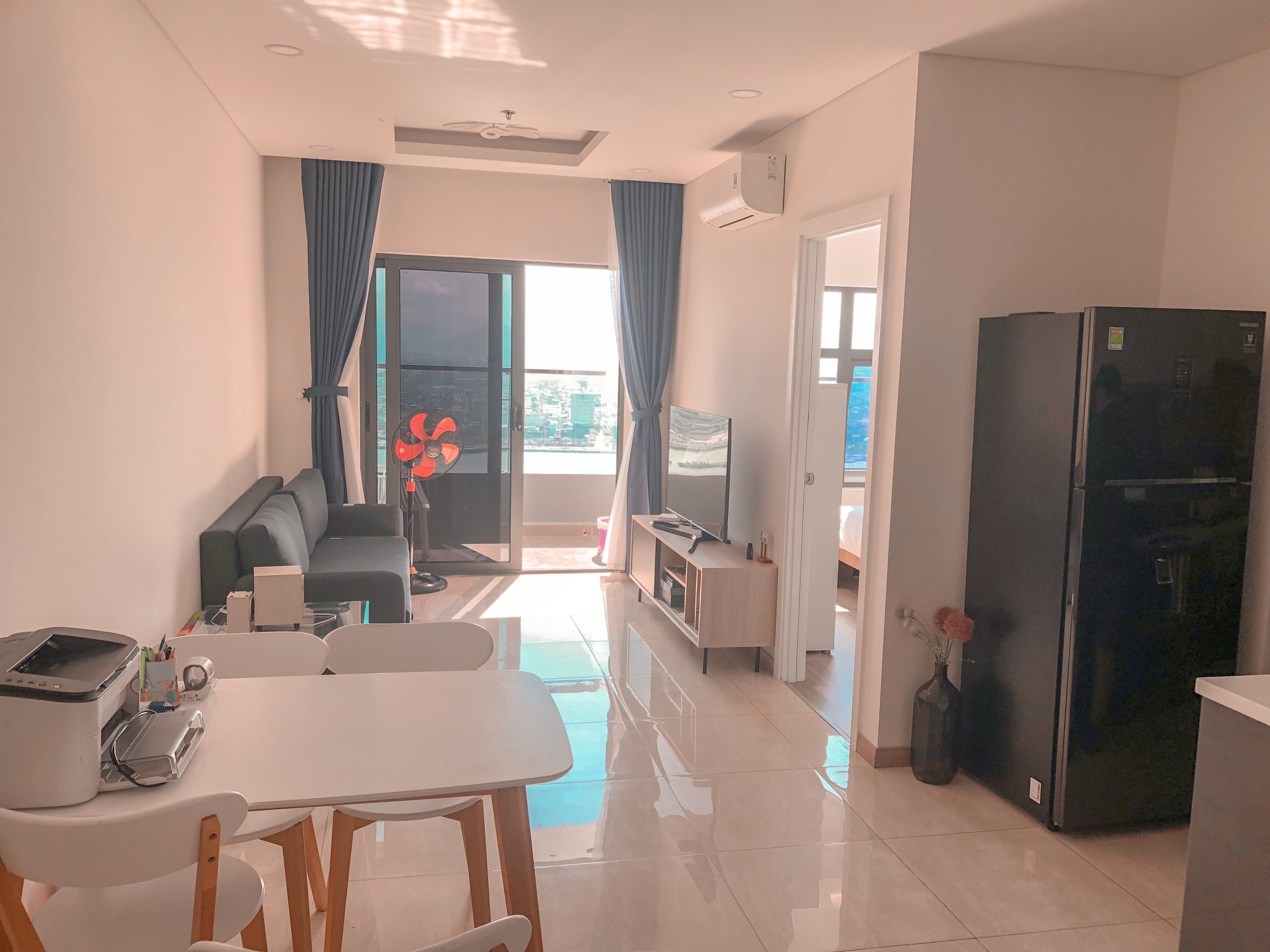 Cho thuê căn hộ 2 PN tại chung cư Monarchy Đà Nẵng