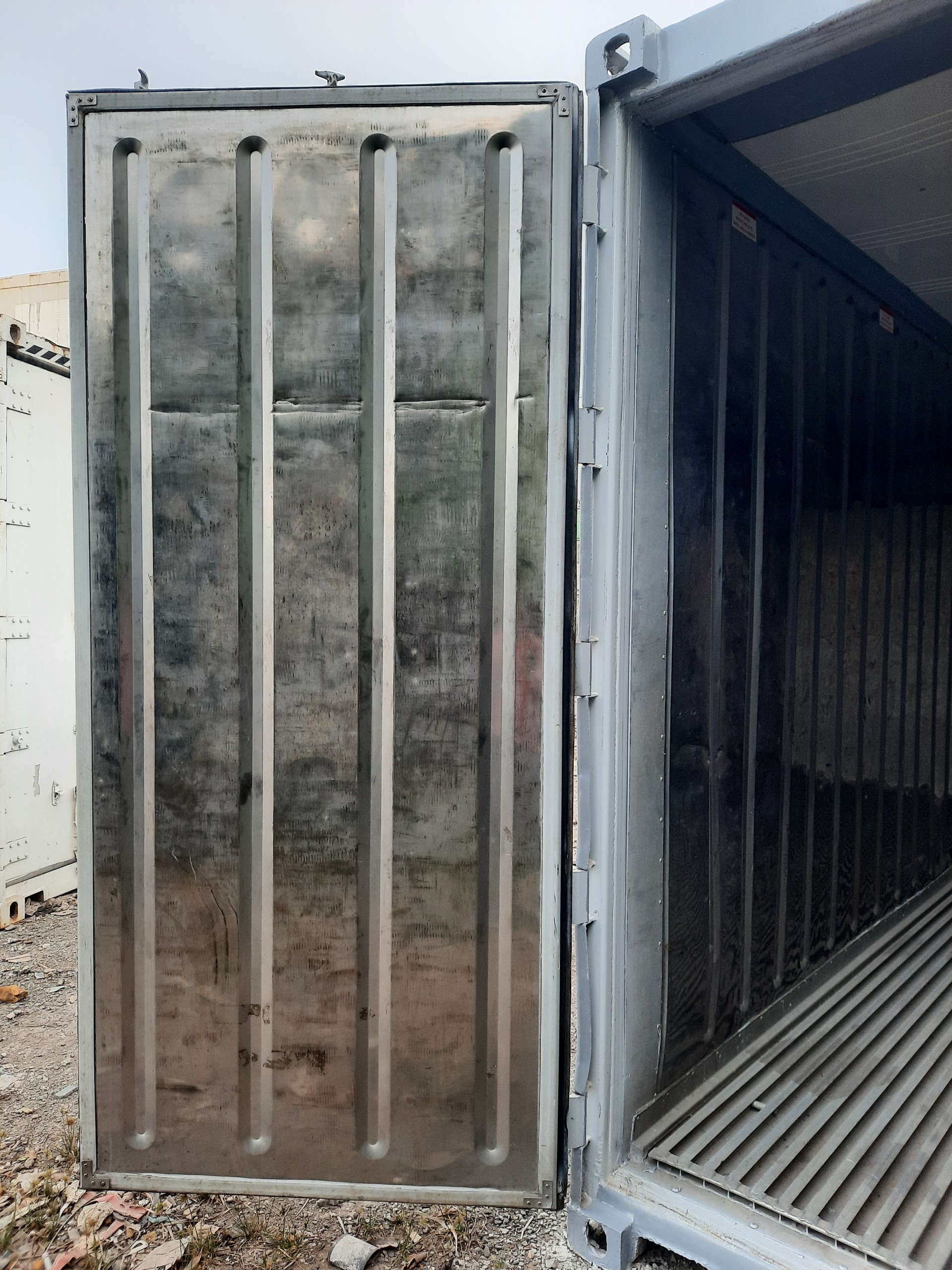 Làm thế nào để mua container lạnh 20 feet?