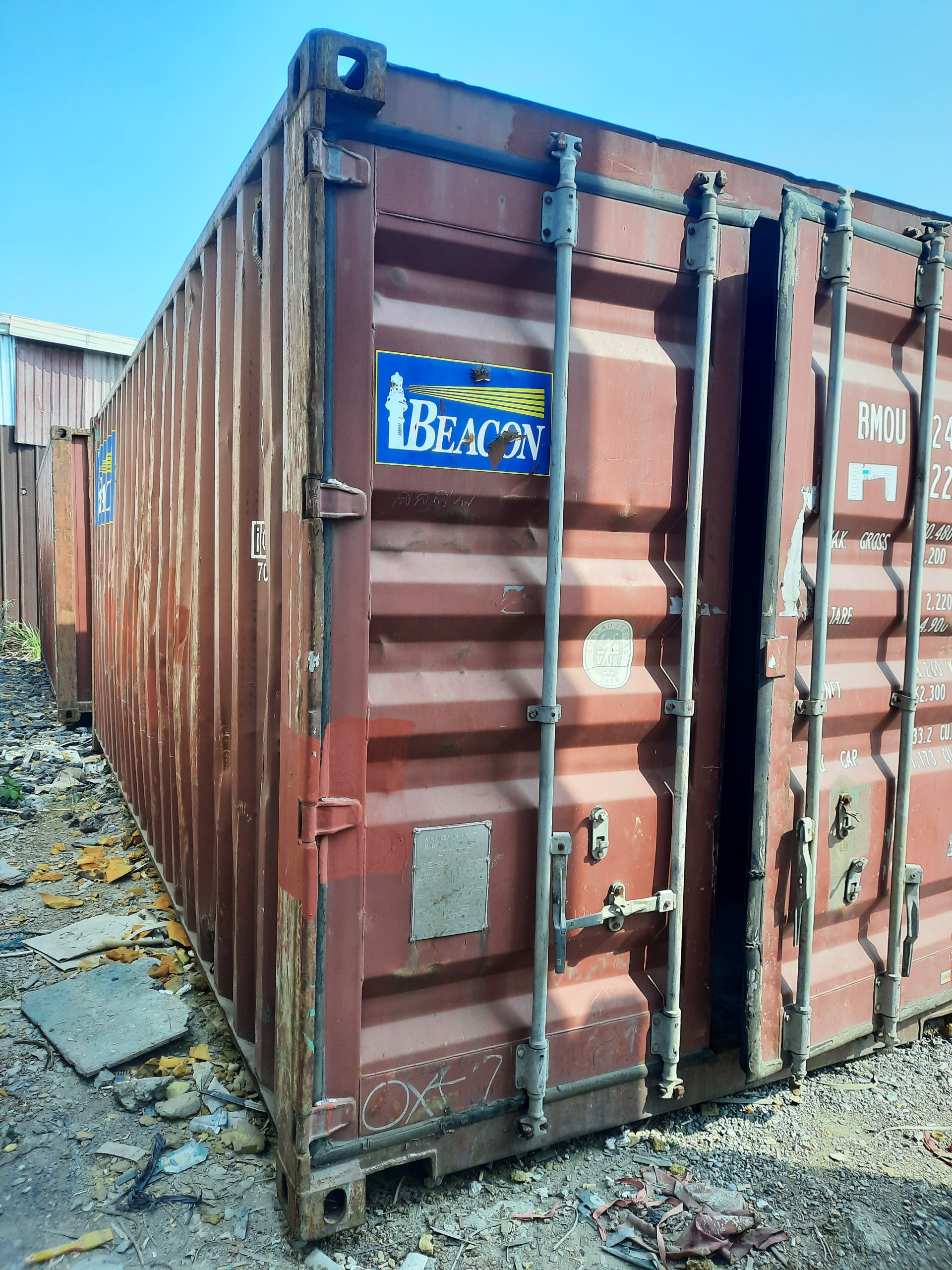 Kho container 20 feet cũ giảm sốc trước giờ