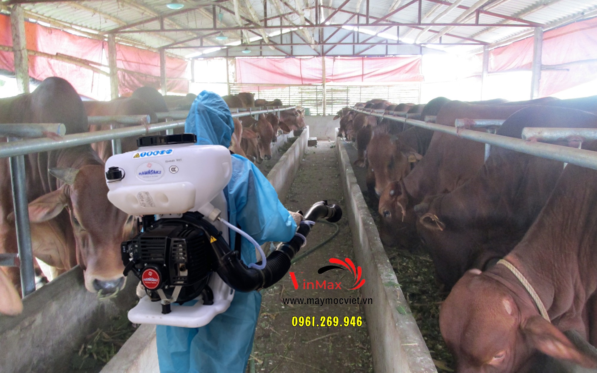Máy phun thuốc Kawasaki TK65 phun thuốc diệt ruồi muỗi cho trâu bò
