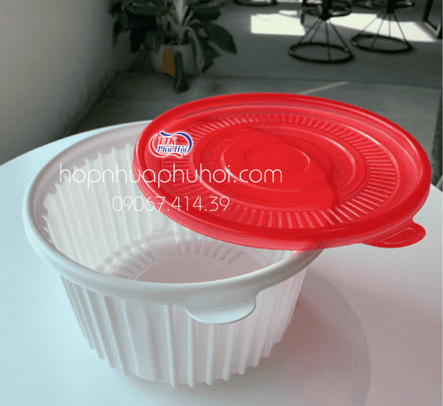Mẫu hộp nhựa tròn đựng nước lẩu 3 lít được sử dụng nhiều nhất