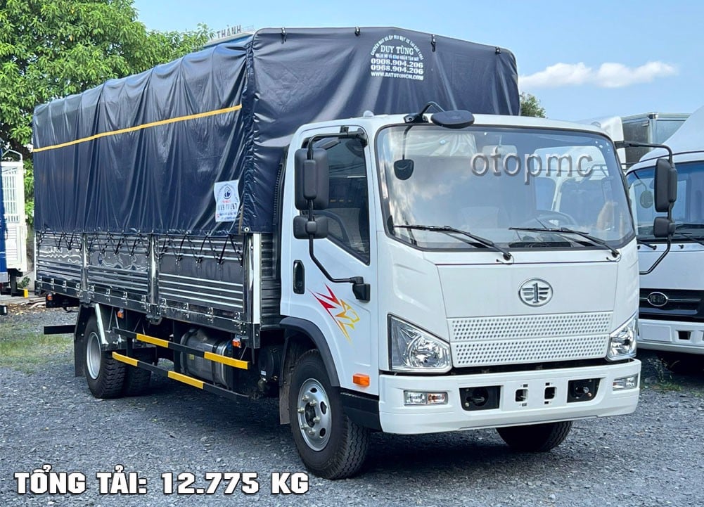 Xe ô tô tải Faw Tiger 8 tấn có thùng mui bạt 6m2 năm 2021