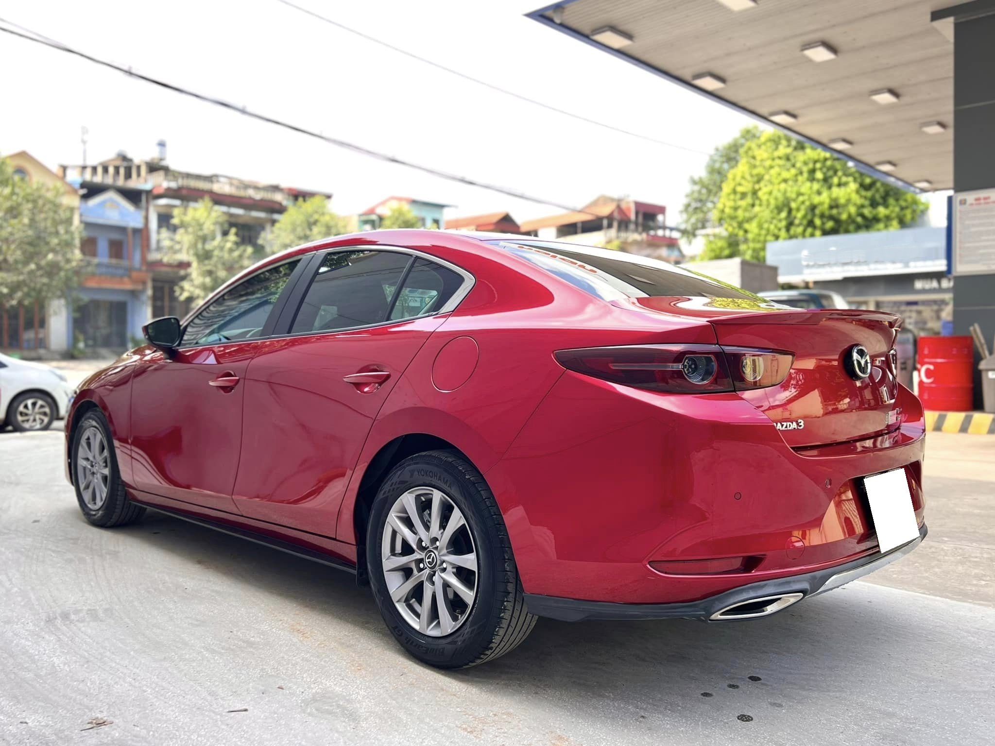 Bán xe Mazda 3 sản suất 2020 luxury màu đỏ