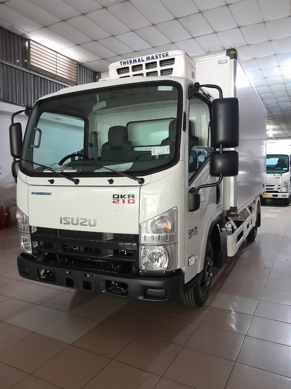 xe tải isuzu đông lạnh QMH210 THÙNG ÂUTO QUYỀN - F2- F2LB -2023