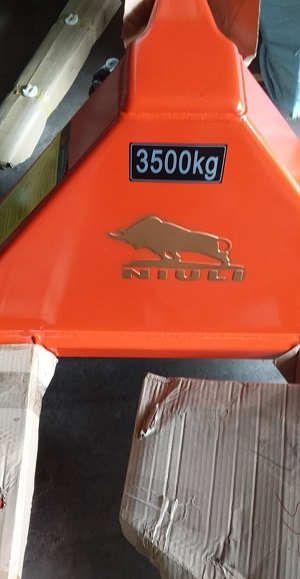 Bán xe nâng tay thấp 3500kg NIULI--LH 0985349137