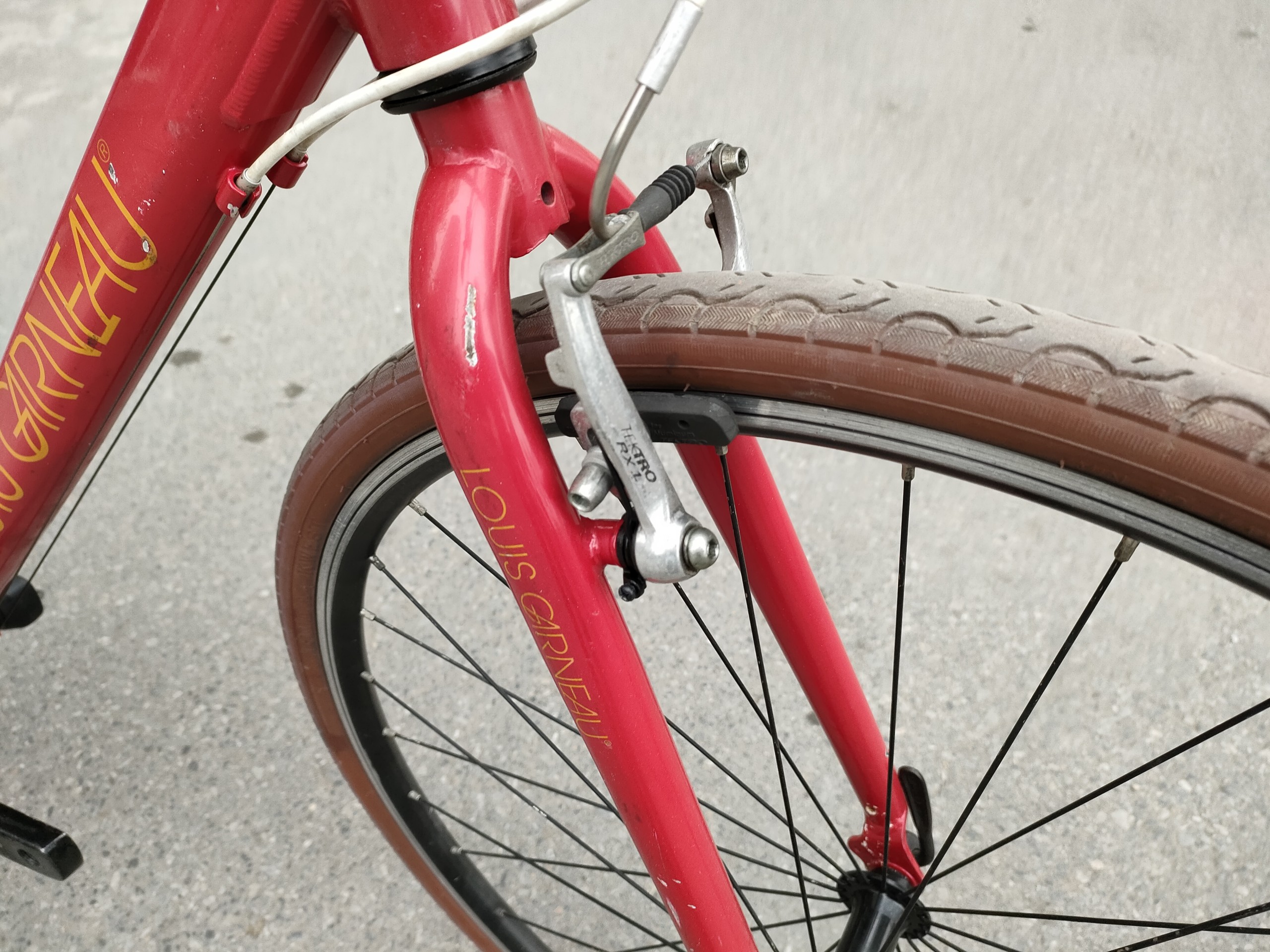Xe đạp Nhật Bãi Luis Garneau màu đỏ Thanh Lý
