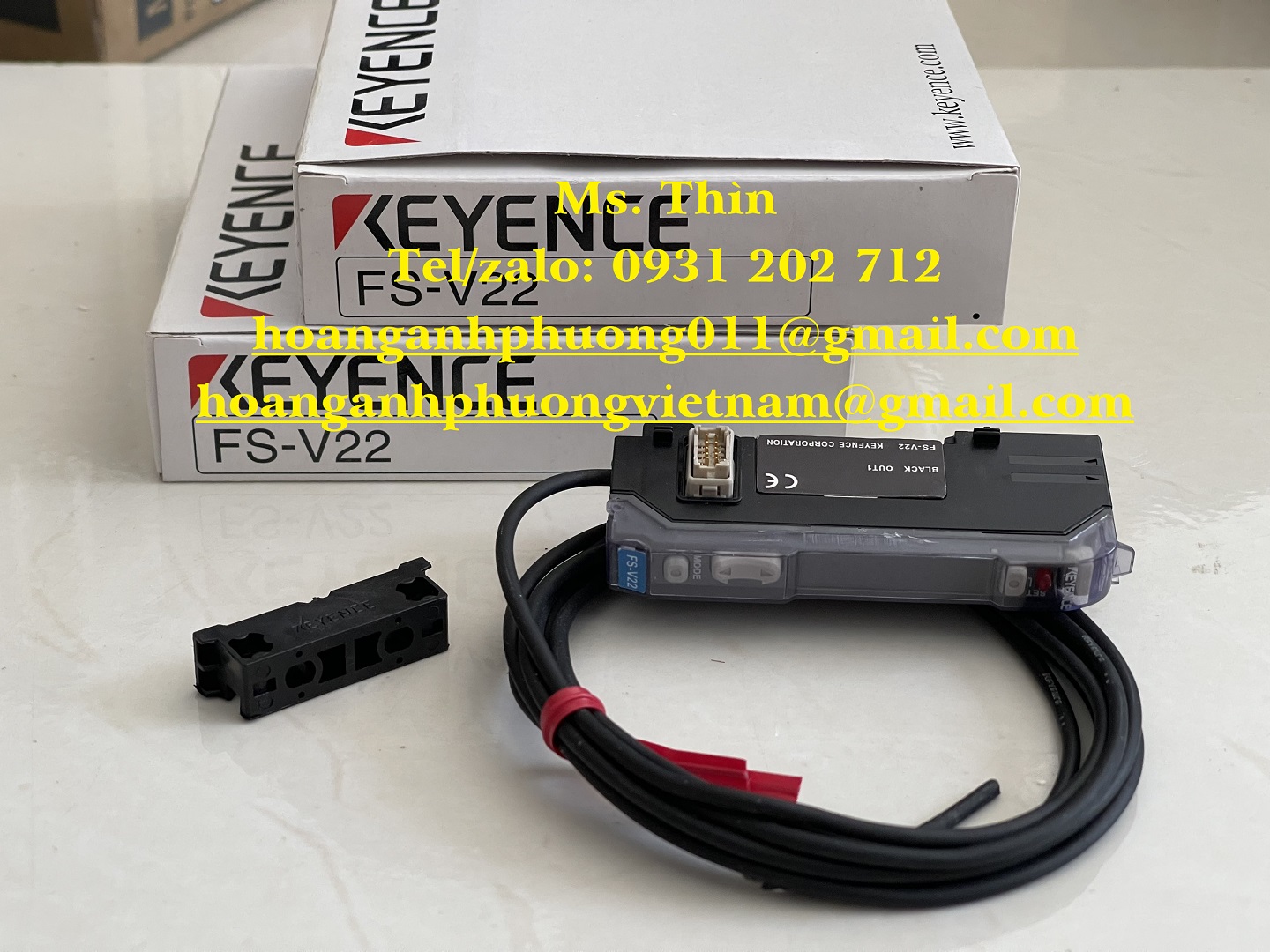 Cảm biến Keyence  FS-V22  hàng nhâp giá tốt  chính hãng