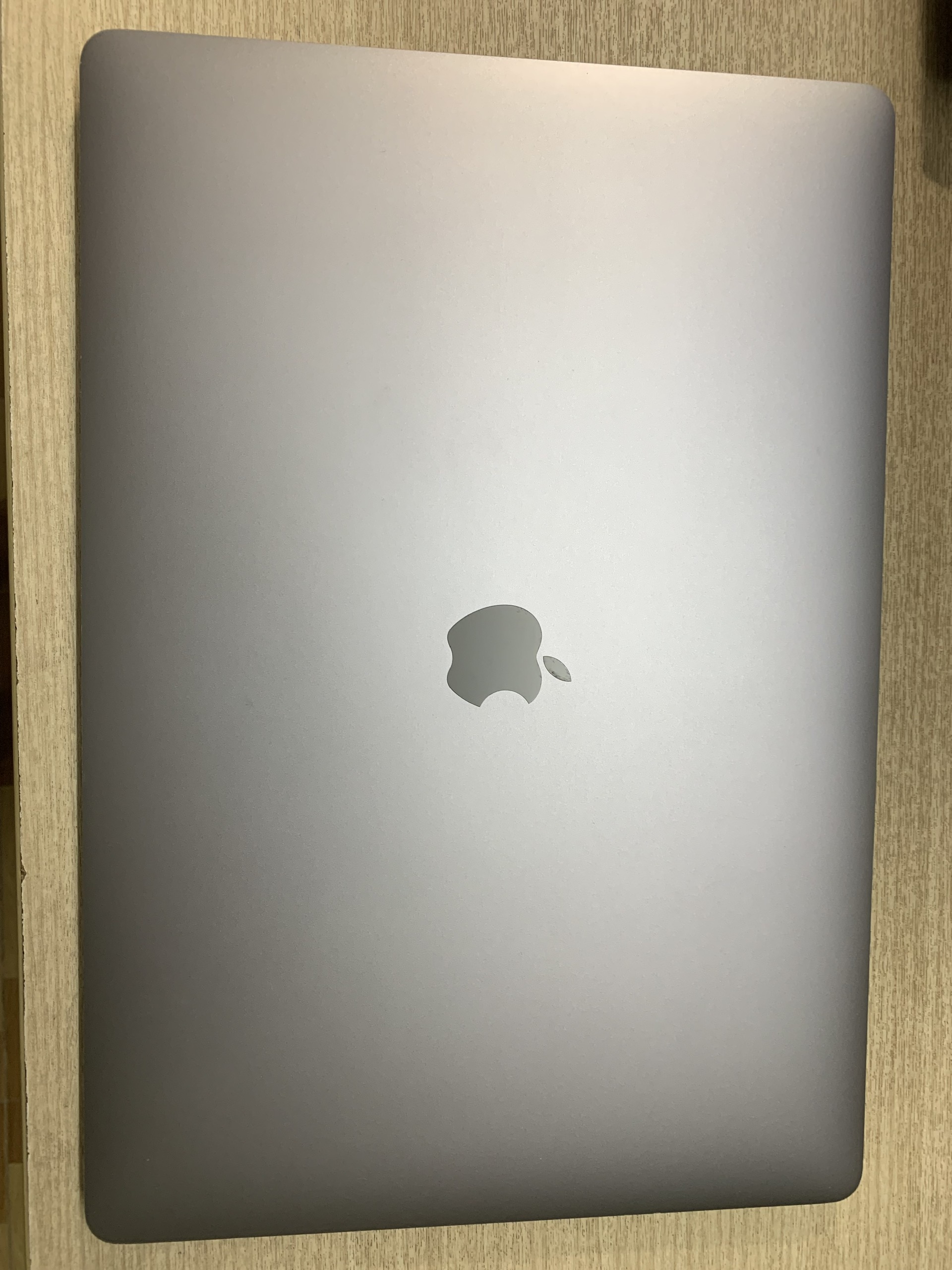Bán MacBook Pro 16 inch  2019- Core i7, Ram 16GB, SSD 512GB, SpaceGray