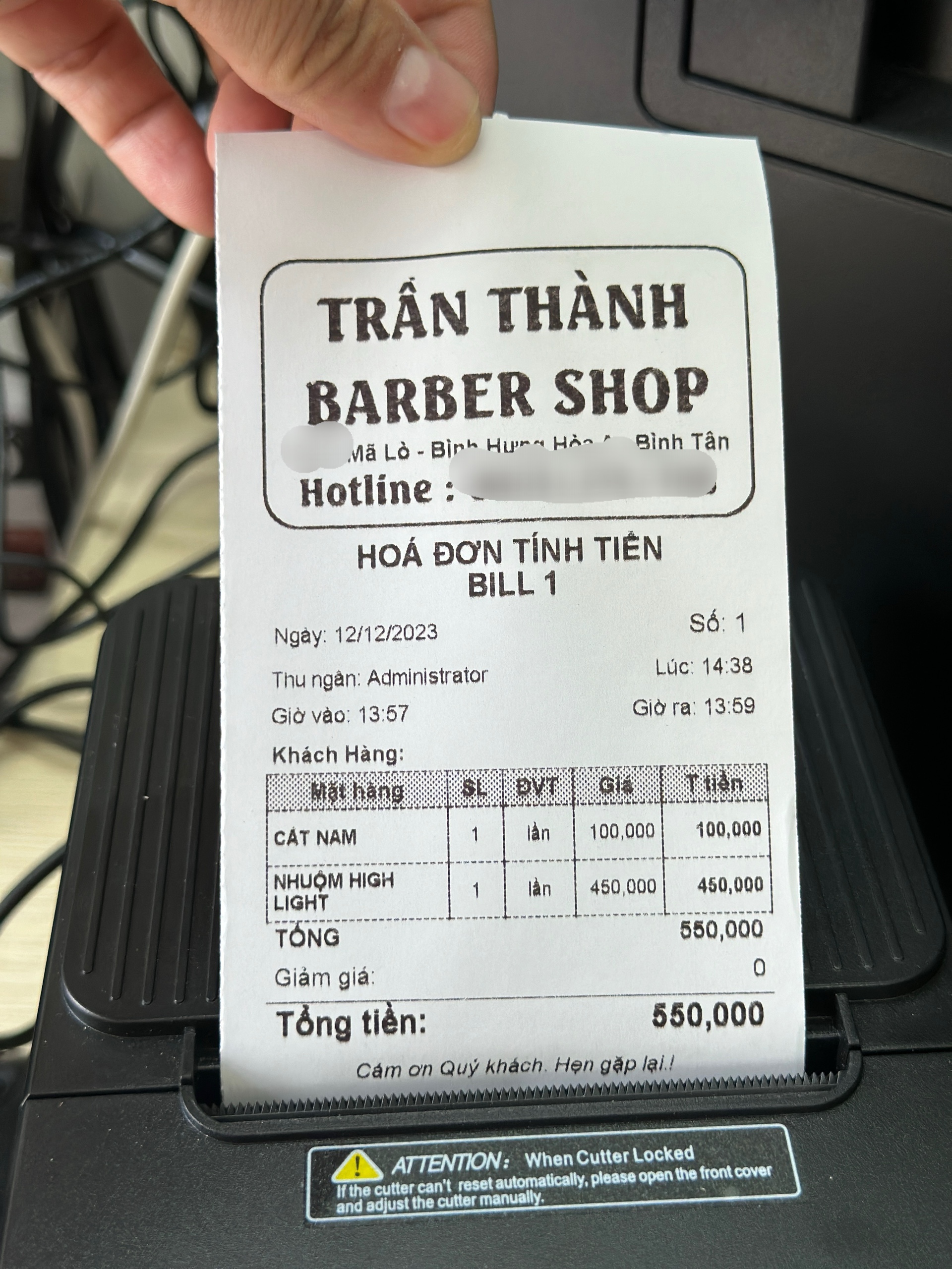 Lắp đặt trọn bộ máy tính tiền cho salon tóc