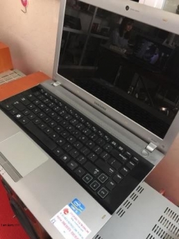 Laptop cũ Samsung RV409 giá rẻ 0988555676