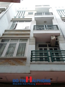 Bán nhà 3 tầng mới xây, mặt phố, đường số 27, khu Đô Thị Mới Hưng Phú (Công ty 8), gần siêu thị BigC