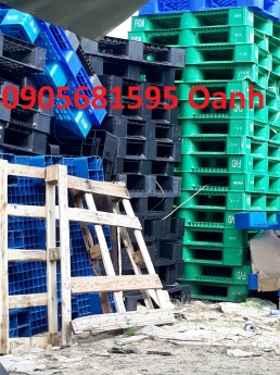 Xả lô pallet nhựa, pallet nhựa mới giá rẻ Quảng Trị 0905681595