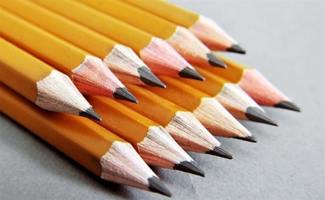 Bút chì khuyến mại, xưởng sản xuất bút chì khuyến mại theo ý tưởng khách hàng. Giao hàng toàn quốc