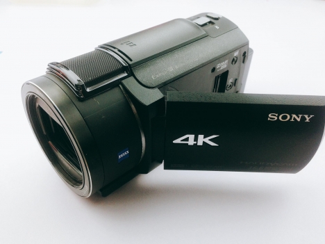 Thanh lý máy quay Sony 4k Ax 40 còn mới còn bảo hành