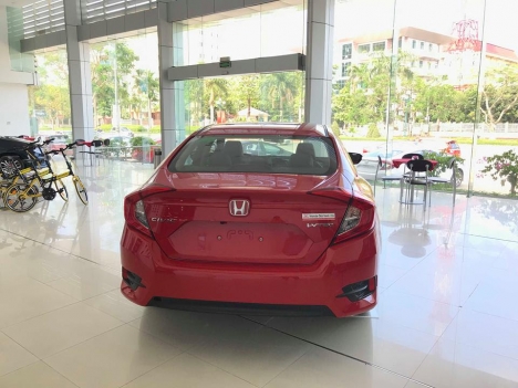 Bán Honda Civic đời 2018