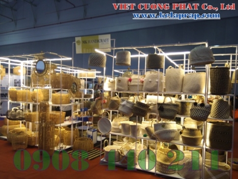 Giá kệ ,kệ sắt lắp ráp,kệ trưng bày sản phẩm,kệ hội chợ  tháo ráp Việt Cường Phát