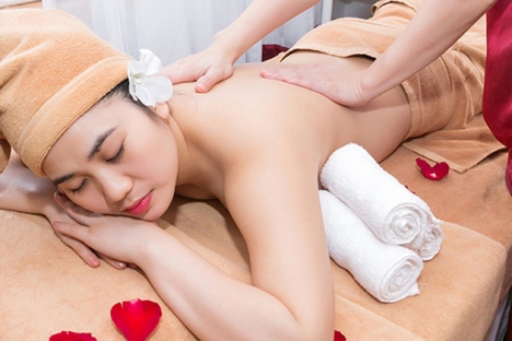 Nhận massage body và yoni cho nữ tại nhà