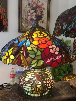 Đèn bàn Tiffany Nấm Nùn Hoa Chuồn