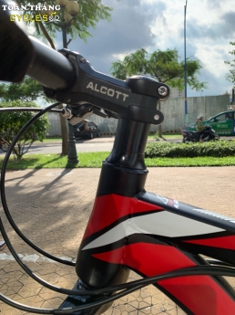 Xe đạp địa hình Alcott 24AL-6200 cho bé trai từ 10 tuổi 4 màu