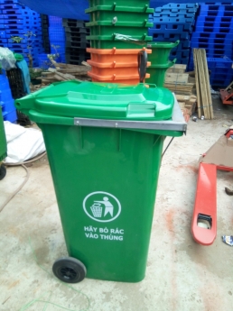 Chuyên thùng rác công nghiệp các loại tại ĐÀ NẴNG 0901166292