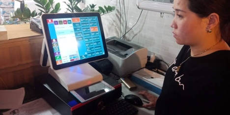 Lắp đặt máy tính tiền cảm ứng cho nhà hàng tại Quảng Trị