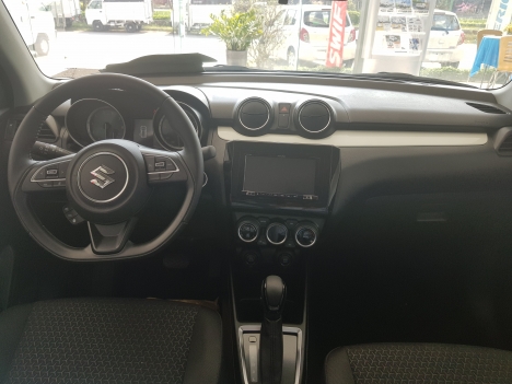 Suzuki Swift GLX 1.2L CVT sản xuất 2019 nhập khẩu Thái Lan
