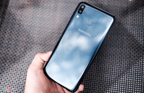 Samsung M20 mới giá giảm bất ngờ tại Biên Hòa