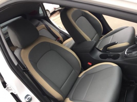 Bọc ghế da thật CN - Mazda BT50