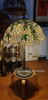 Đèn bàn Tiffany Mỹ Cổ