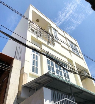 Nhà phố 2 lầu hiện đại 120m2, 881 Huỳnh Tấn Phát, P. Phú Thuận, Quận 7