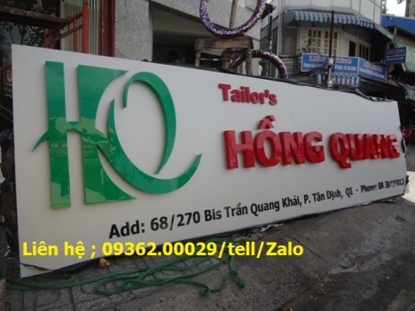 Biển quảng cáo hoành tráng bằng mica Đài Loan.
