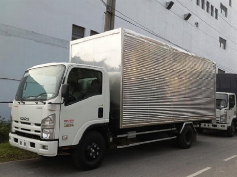 Xe tải trung ISUZU NQR75L 5.5 TẤN