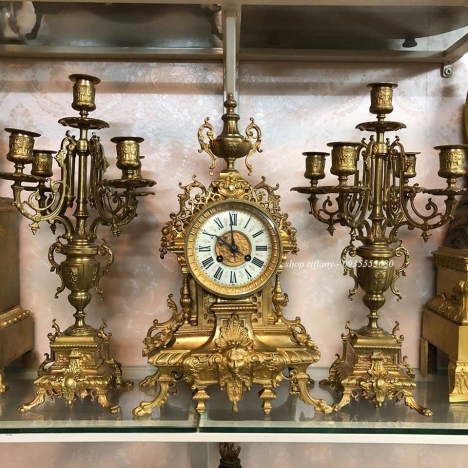 Bộ đồng hồ 3 món của Pháp