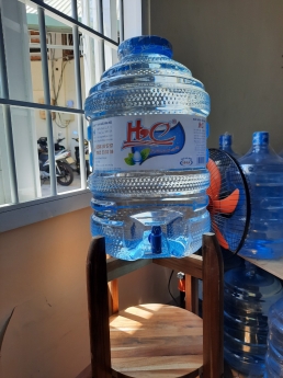 Nước uống cao cấp H2O 19L, từ thiên nhiên đến cuộc sống