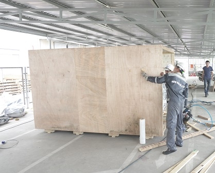 Đóng thùng gỗ chuyển hàng điện tử tại HD Asean