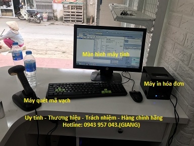 Shop “ngoại chip” lắp máy tính tiền giá sinh viên tại Hà Nội