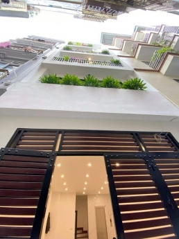 Nguyễn Chí Thanh, thang máy, ôtô 10m, 45m, 6 tầng, 2 thoáng vĩnh viễn