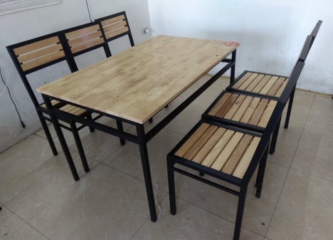 Bàn ghế gỗ cho quán ăn ở Hà Nội