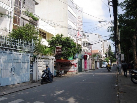 Bán nhà cũ HXH Đặng Văn Ngữ, Phú Nhuận, 42m2, MT 4M, giá tốt.