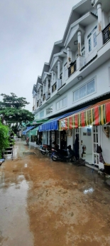 Thị Trấn Nhà Bè :Nhà phố Sổ riêng ĐSH hẻm 2221 Huỳnh Tấn Phát - 2PN- 1,85 tỷ