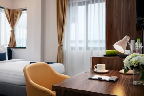 Bán gấp khách sạn 3 Sao Nguyễn Hoàng 8 tầng mặt tiền 4.2m cho thuê 150tr/th giá 24 tỷ