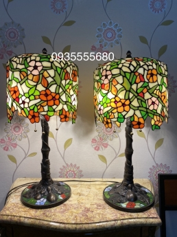 Giao lưu đôi đèn tiffany hoa rủ hàng mỹ