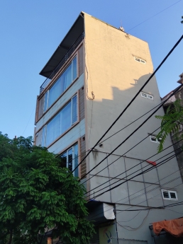 Bán nhà Ngõ 387 Vũ Tông Phan, 45m2, 5 tầng. Giá hơn 3 Tỷ.
