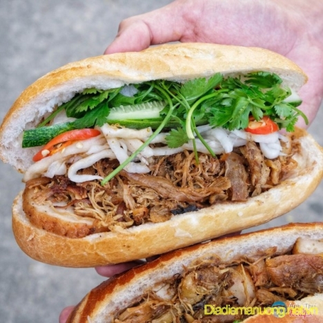 Quán Bánh Mì Patê Gà Ngon Quận 7