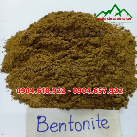 Bentonite làm phụ gia cho thức ăn chăn nuôi.