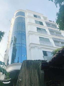 Cần bán building mặt phố Hoàng Quốc Việt S=200m2 9 tầng mặt tiền 9,3m giá 56 tỷ.