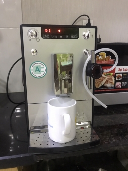 Thanh lý máy pha cà phê Tự Động Melitta Caffeo Solo - Máy công ty