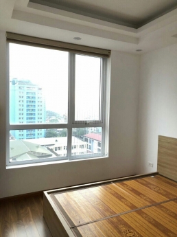 Cần bán gấp CHCC 63.5m2 căn góc tại chung cư Hanhud - Cổ Nhuế 1, giá bán 1.95 tỷ (có TL)