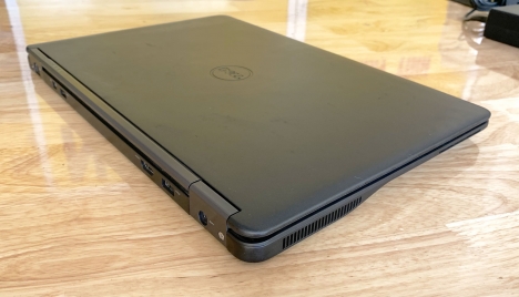 Laptop Dell Latitude E7450 Core i5-5300U Ram 8GB SSD 256GB VGA ON Màn 14 In Full HD Máy Vỏ Nhôm Đẹp