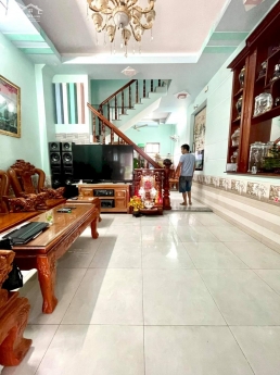 Bán Nhà Huỳnh Thị Hai Phường Tân Chánh Hiệp Quận 12 HXH 52m2 3 tầng